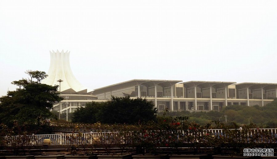 广西五衡建设咨询有限公司关于广西壮族自治区桂林公路发展中心南片区2026年—2029年普通国省干线公路养护服务项目(远程异地评标)